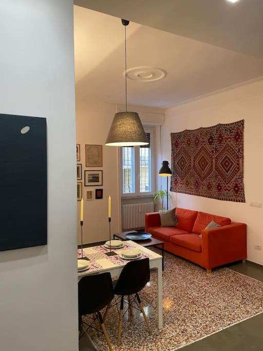 Cozy Apartment Near The Colosseum โรม ภายนอก รูปภาพ